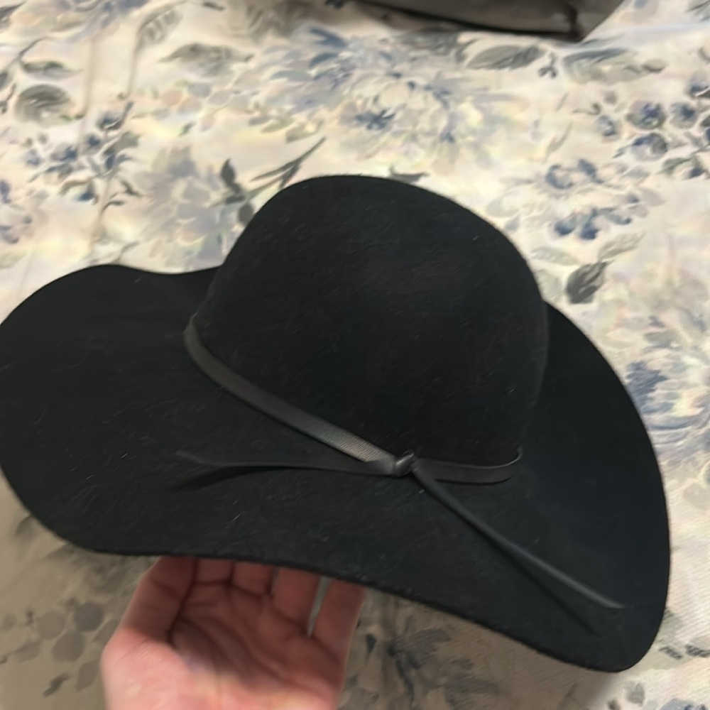 Black hat